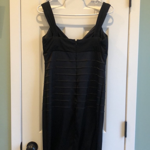 Xscape by Joanna Chen Little Black Cocktail Dress Rhinestone Trim Size 10 - Picture 7 of 10